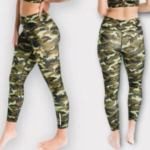 Zyia Active Camo Leggings